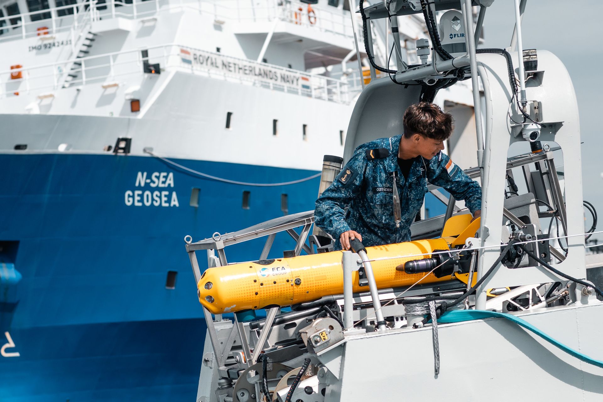 Lissabon, September 2024.Op de N-Sea GeoSea beoefent de koninklijke marine nieuwe onderwaterdrones. Op Zr Ms Johan de Witt beoefent men nieuwe en bestaande vliegende drones in het kader van oefening REPMUS