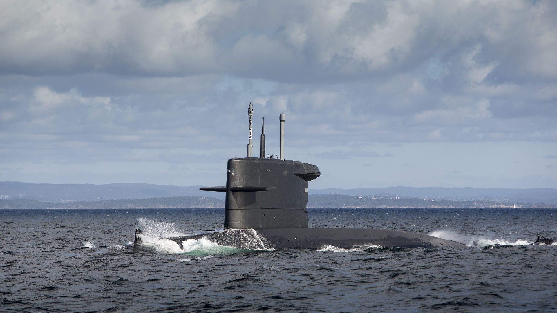 Noorwegen, Kristiansand, 9 september 2016. Zr.Ms. Zeeleeuw is gemoderniseerd. Eerste foto's van een gemoderniseerde NL onderzeeboot, varend in Noorse wateren.