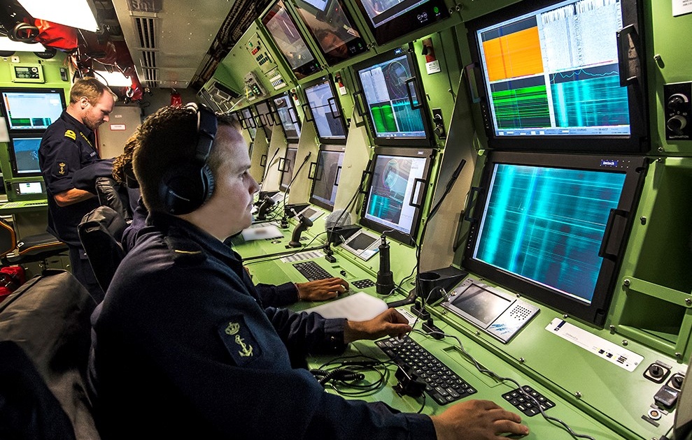 Archiefbeeld commandocentrale Walrusklasse (Mediacentrum Defensie)