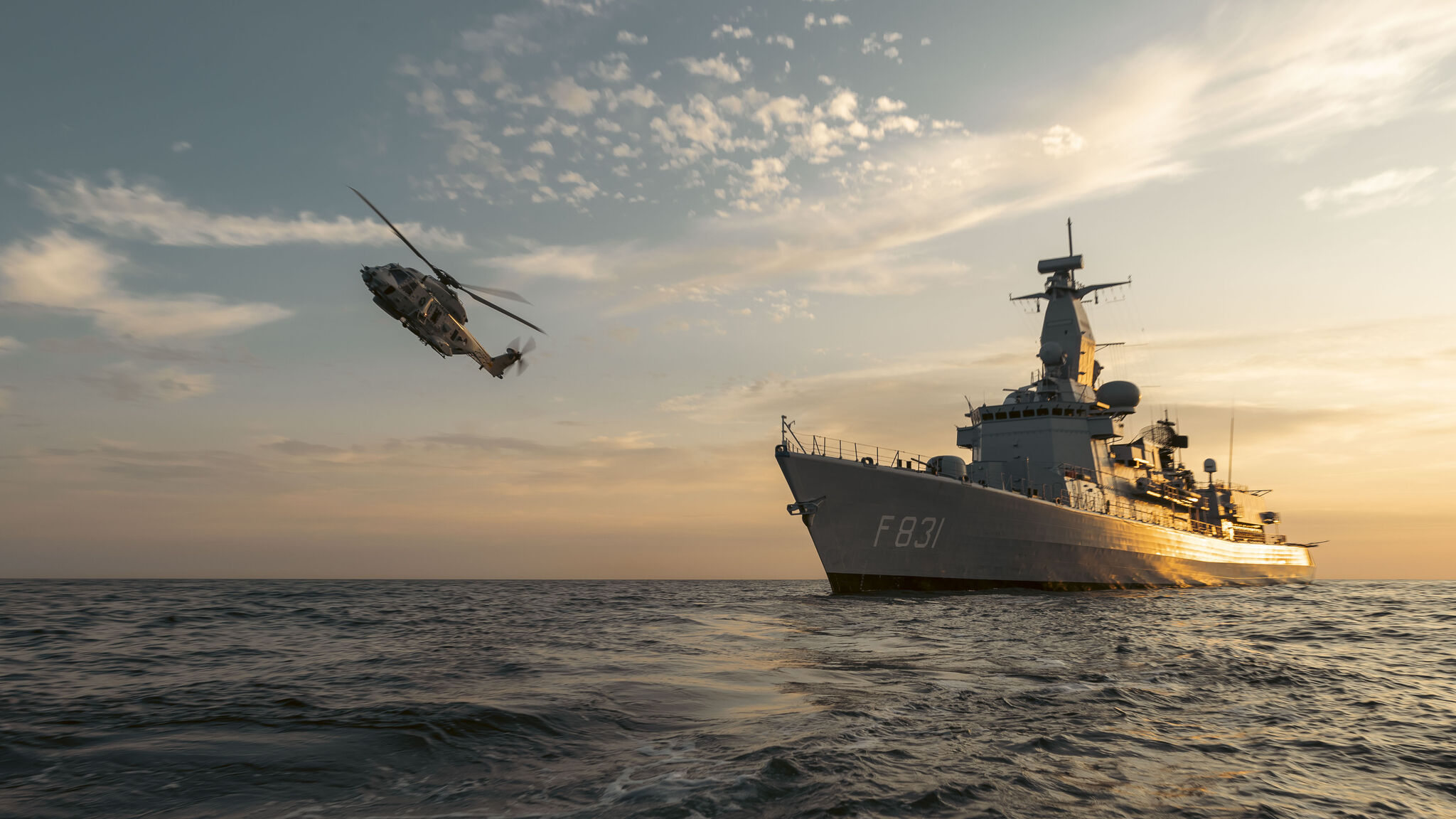 NH90 en Zr.Ms. van Amstel, onderzeebootbestrijding. Foto: SM A. Zwaal | MCD)