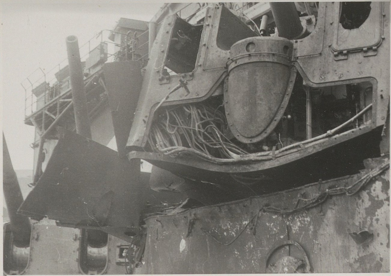 Schade na het bombardement van 3 april 1944&nbsp;(foto's: Bundesarchiv, toeg.nr. 134, inv.nr. 203)