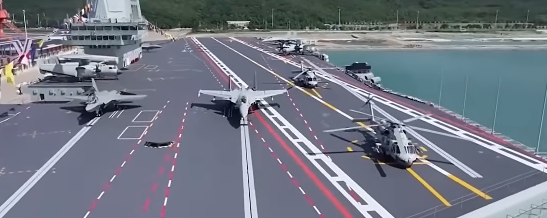 Carrier based aircraft in Chinese aircraft carrier Fujian