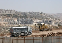 Israëlische nederzetting in aanbouw nabij Jeruzalem, Westelijke Jordaanoever